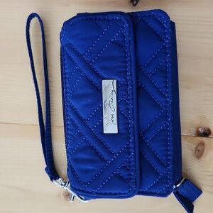 New Vera Bradley Royal Cobalt Blue Quilted Wallet Wristlet